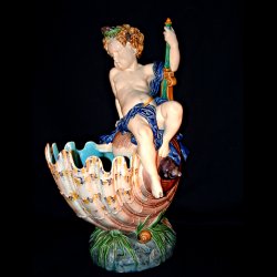 minton majolica shell  centre