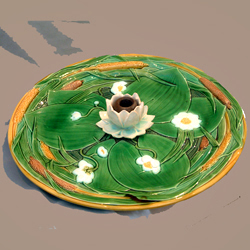 minton majolica lotus flower & bulrush center