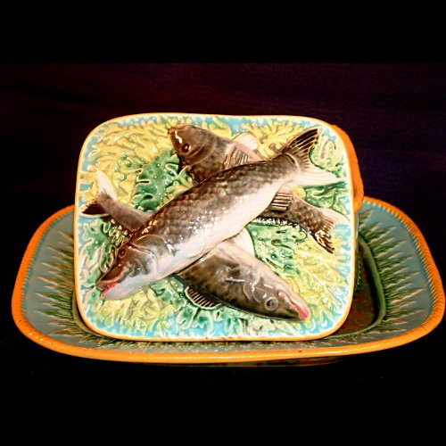 g jones majolica sardine box