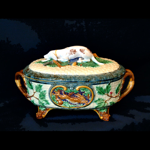 minton majolica gun dog tureen