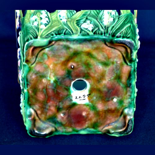 G Jones majolica jardinere