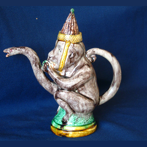 portuguese palissy monkey tea pot