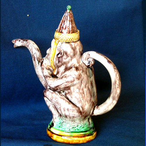 portuguese palissy monkey tea pot