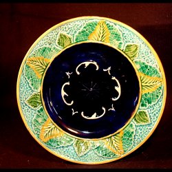 wedgwood majolica plate
