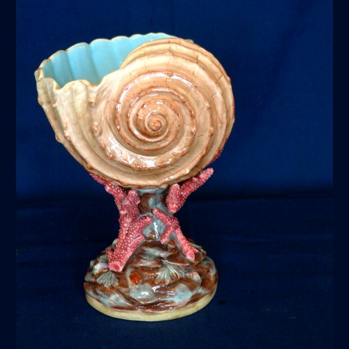 copeland majolica shell & coral vase